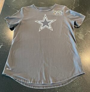 Crucial Catch  Nike Dri-Fit X Dallas Cowboys ladies Tee L Gray Intercept Cancer